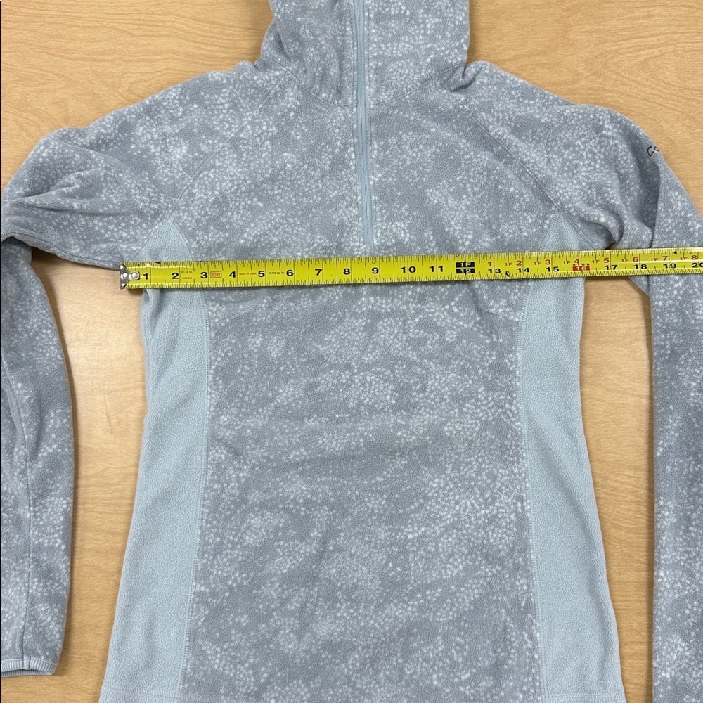 Columbia Gray fleece pullover